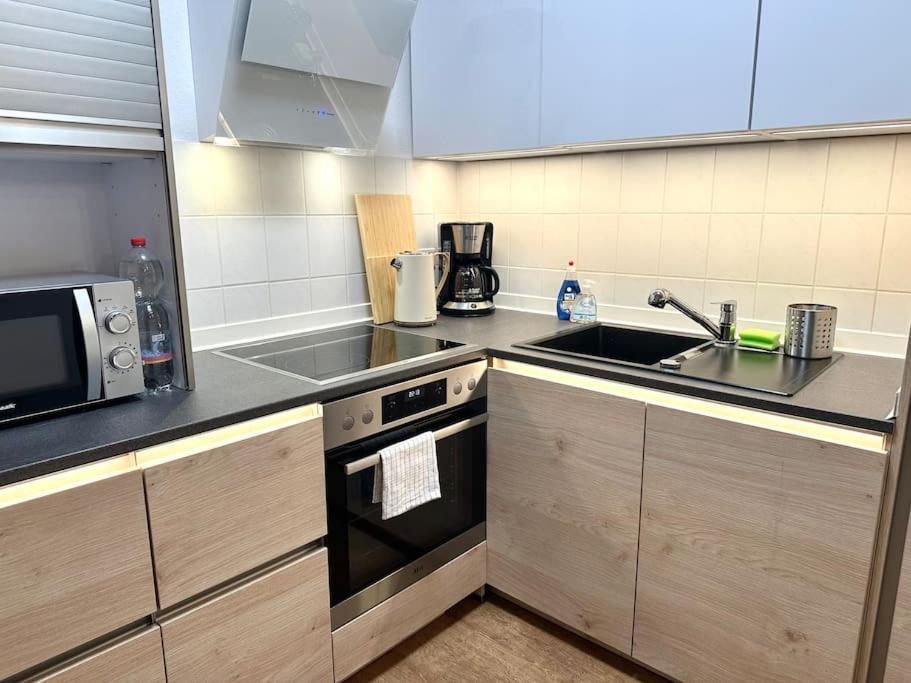 Modern Eingerichtete Wohnung Im Stadtzentrum Zittau Kostenloser Parkplatz Ngoại thất bức ảnh
