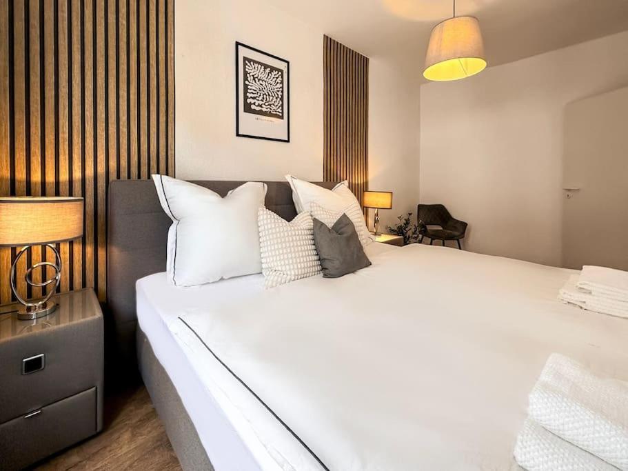 Modern Eingerichtete Wohnung Im Stadtzentrum Zittau Kostenloser Parkplatz Ngoại thất bức ảnh